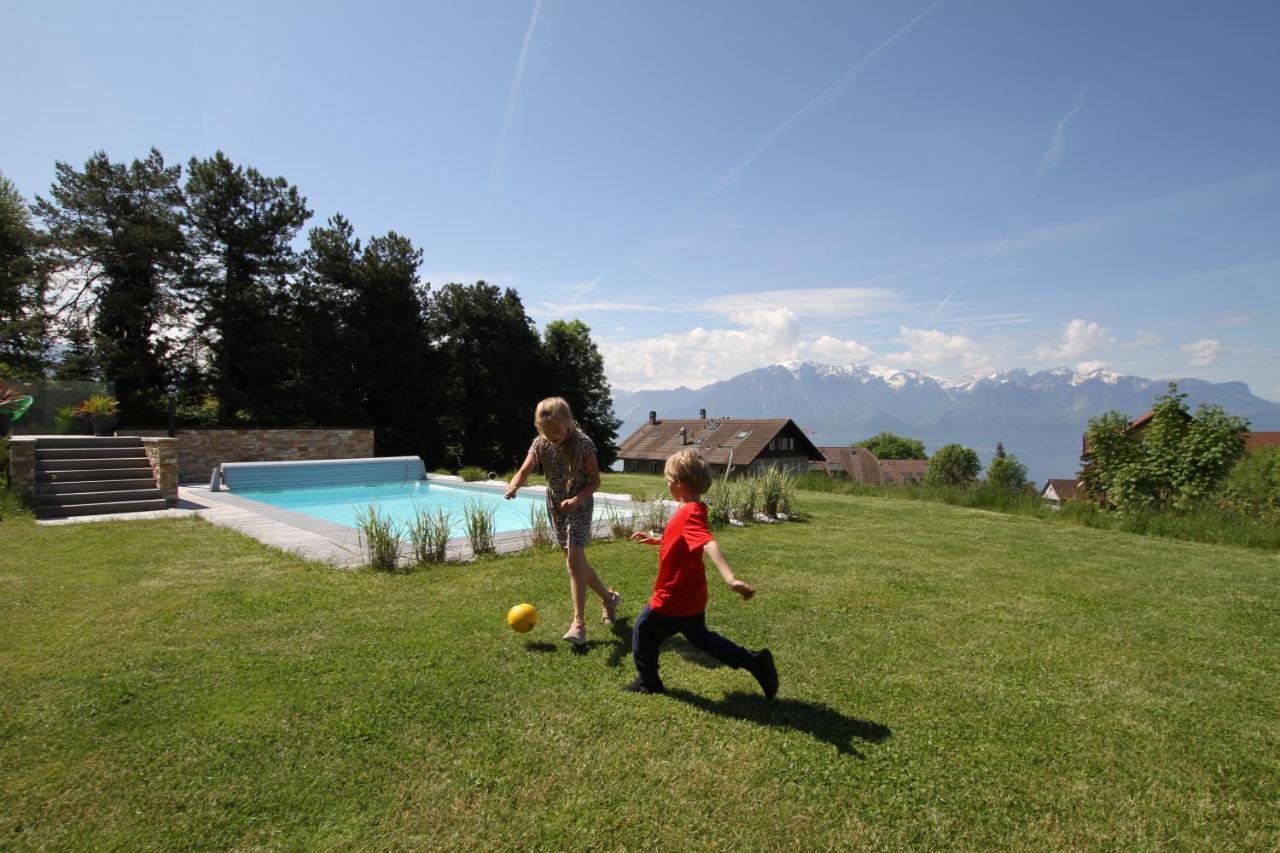 Montreux Holiday Home Exterior foto