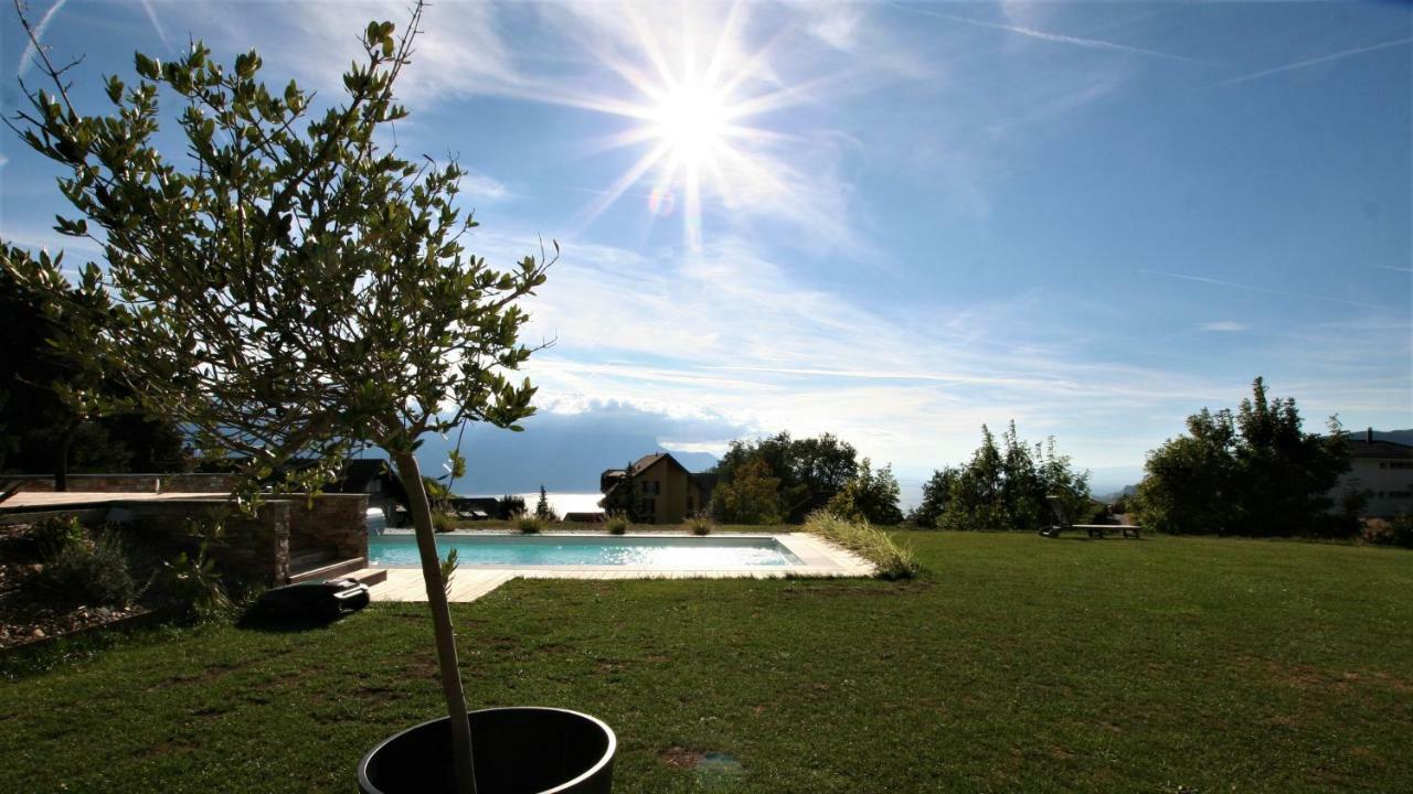 Montreux Holiday Home Exterior foto